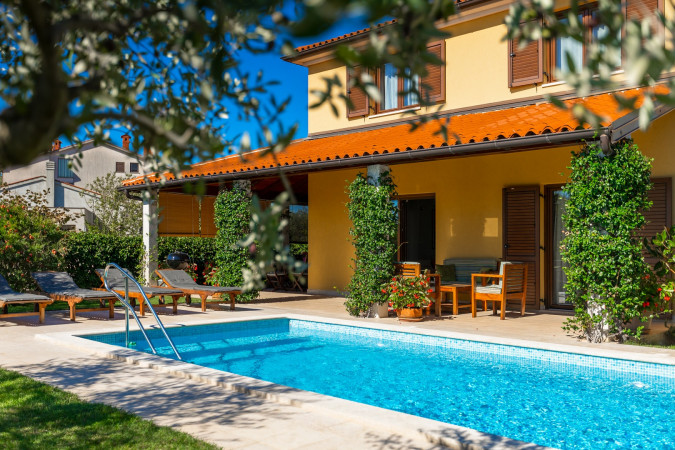 Exterior, House Leticia Valbandon near Fažana in Istria with Pool Valbandon